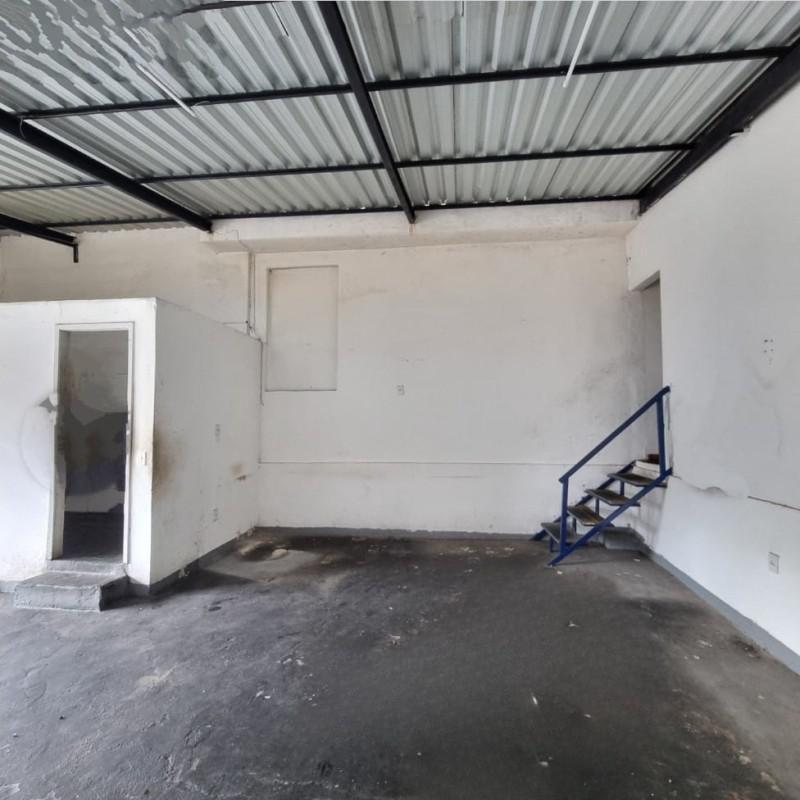 Andar, Santa Terezinha, 0 Quarto, 0 Vaga