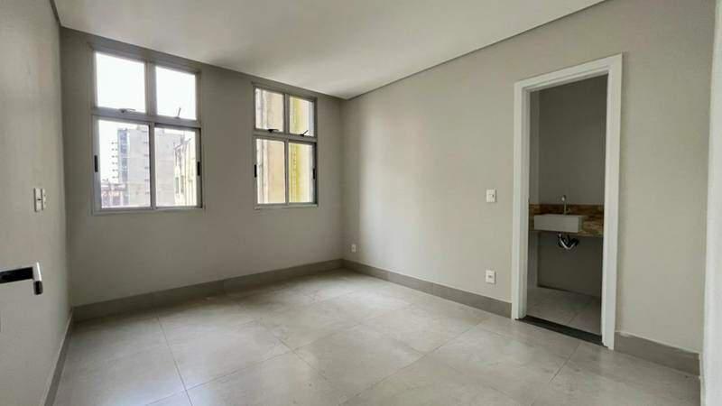 Apartamento, Centro, 2 Quartos, 0 Vaga, 1 Suíte