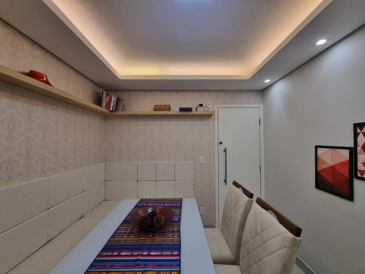 Apartamento, Centro, 2 Quartos, 1 Vaga