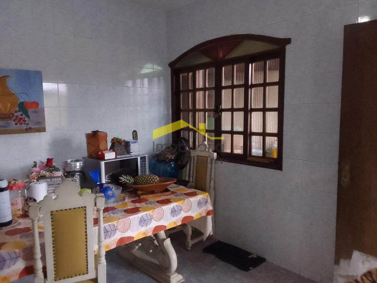 Casa, Betânia, 4 Quartos, 3 Vagas, 1 Suíte