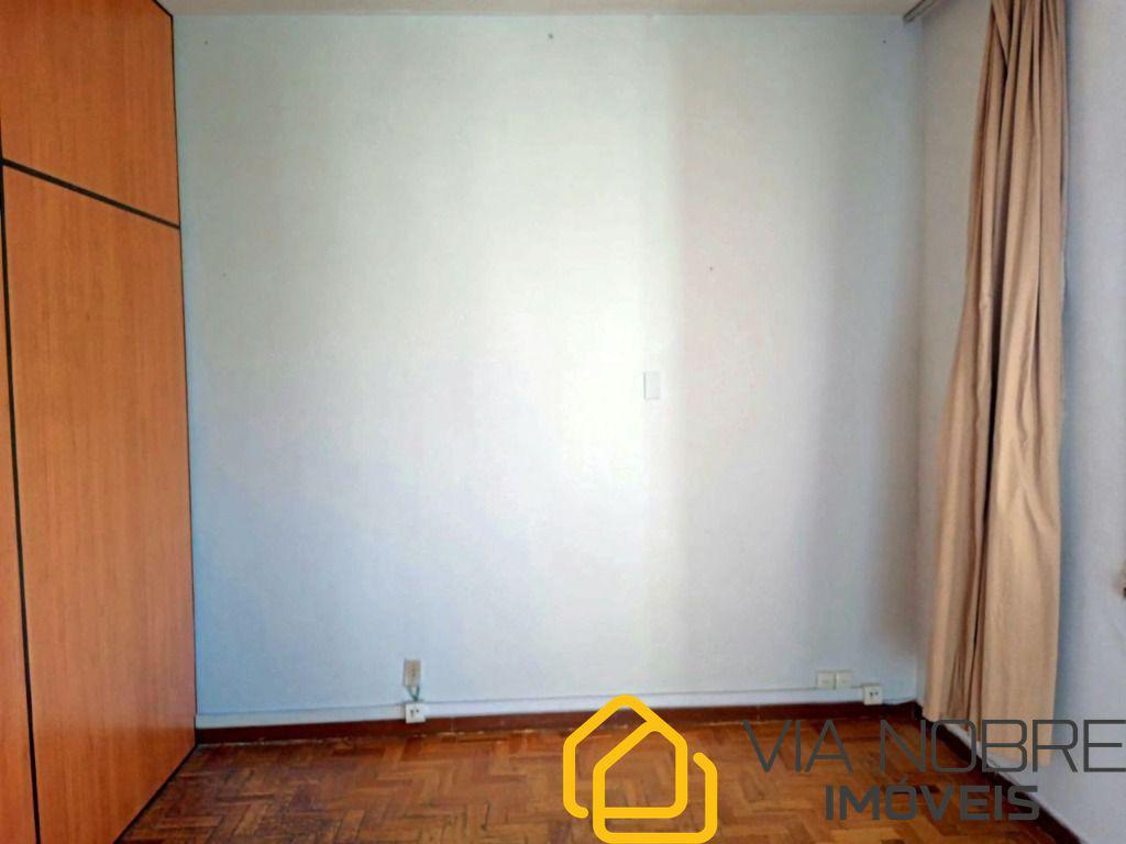 Sala, Centro