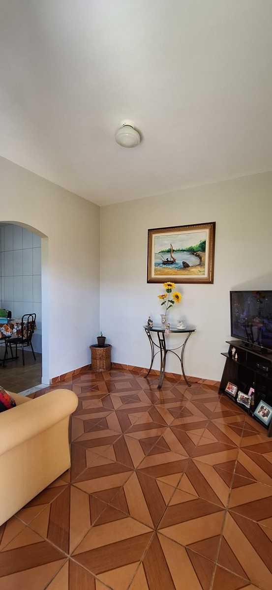 Casa, Sagrada Família, 3 Quartos, 2 Vagas, 2 Suítes