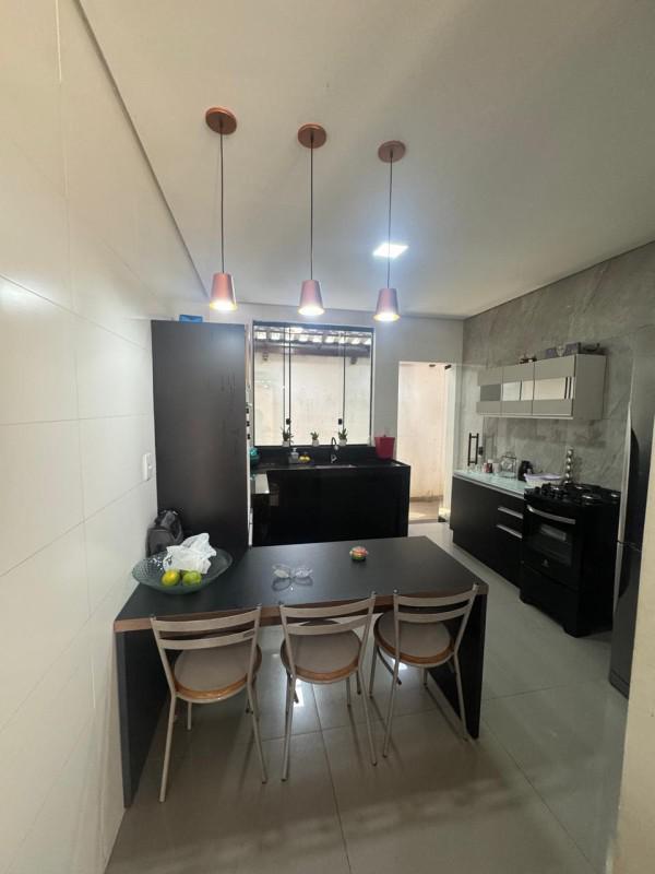 Casa, Masterville, 3 Quartos, 3 Vagas, 1 Suíte