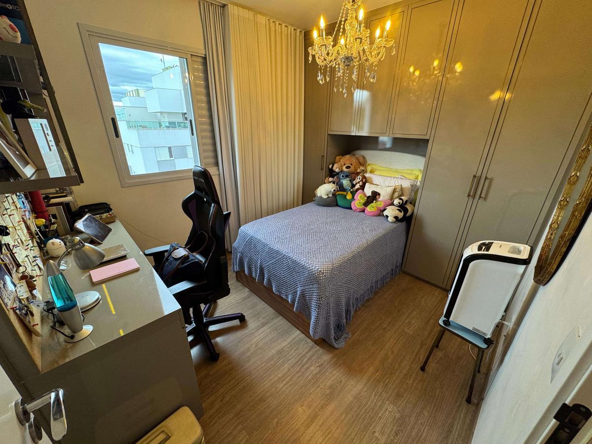 Apartamento, Ipiranga, 4 Quartos, 3 Vagas, 1 Suíte