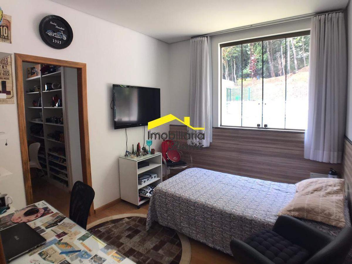 Casa, Buritis, 4 Quartos, 5 Vagas, 2 Suítes