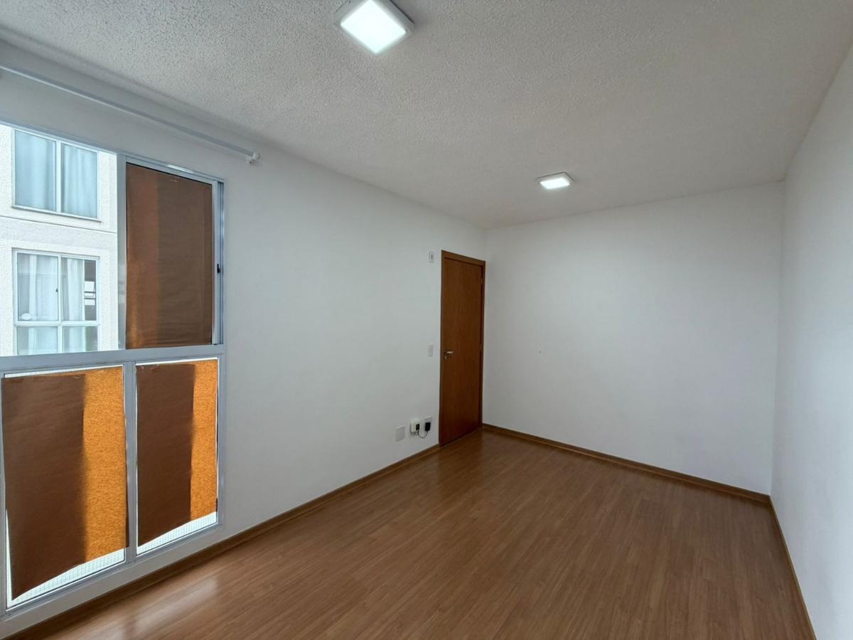 Apartamento, Três Barras, 2 Quartos, 1 Vaga