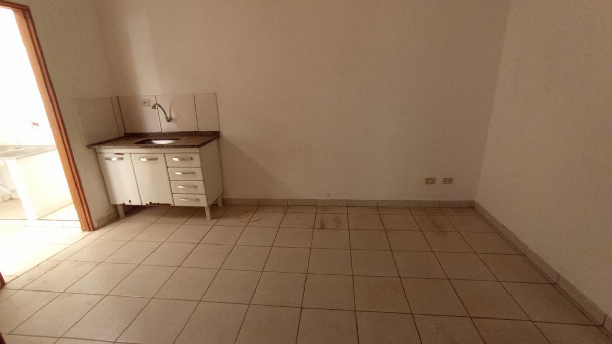 Casa, Centro, 3 Quartos, 0 Vaga