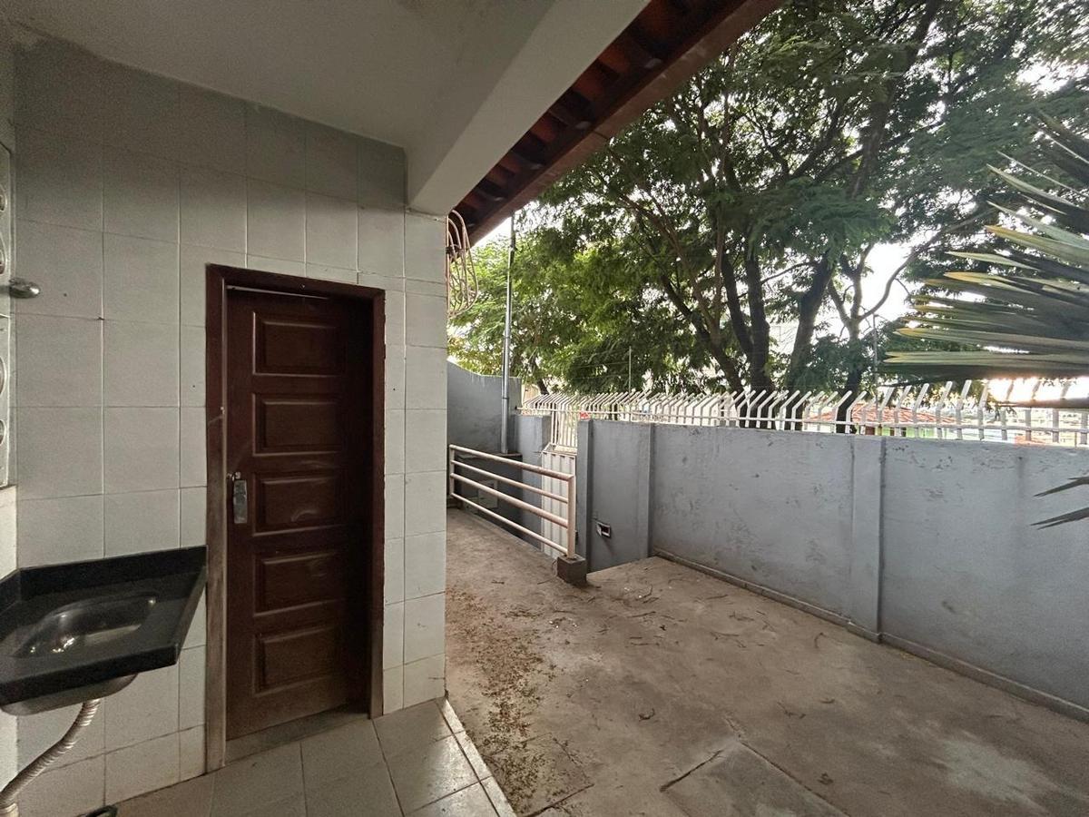 Casa, Fernão Dias, 3 Quartos, 3 Vagas, 1 Suíte