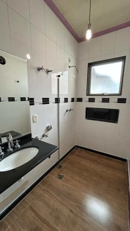 Casa, Cabral, 3 Quartos, 5 Vagas, 1 Suíte