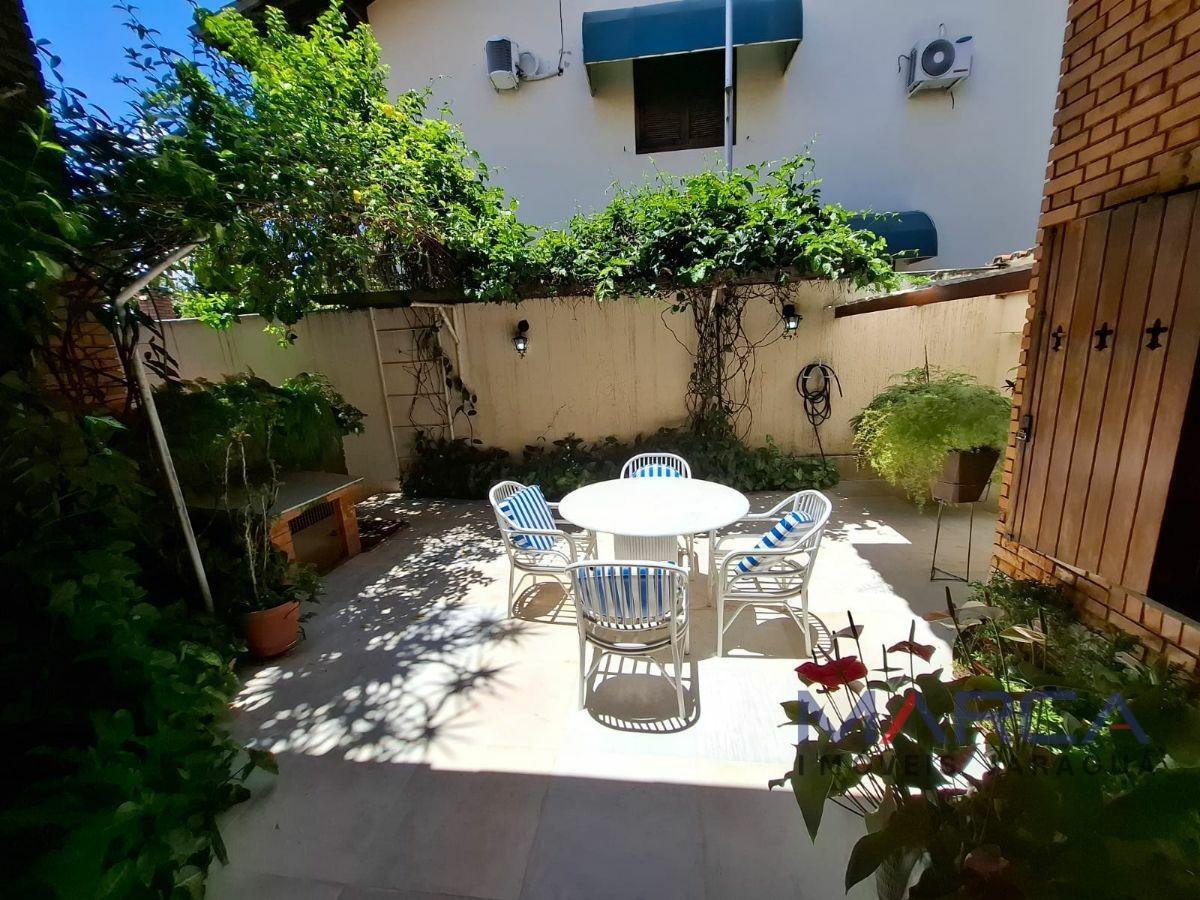 Casa, São Luiz (pampulha), 4 Quartos, 8 Vagas