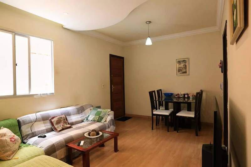 Apartamento, Sagrada Família, 3 Quartos, 1 Vaga, 1 Suíte