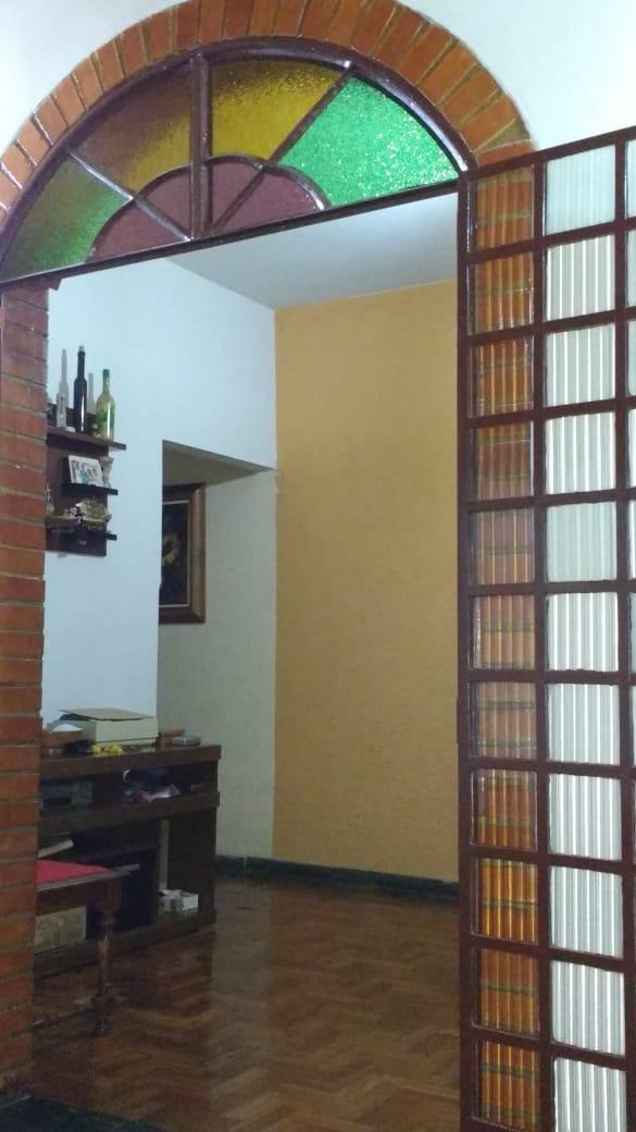 Casa, Madre Gertrudes, 2 Quartos, 2 Vagas