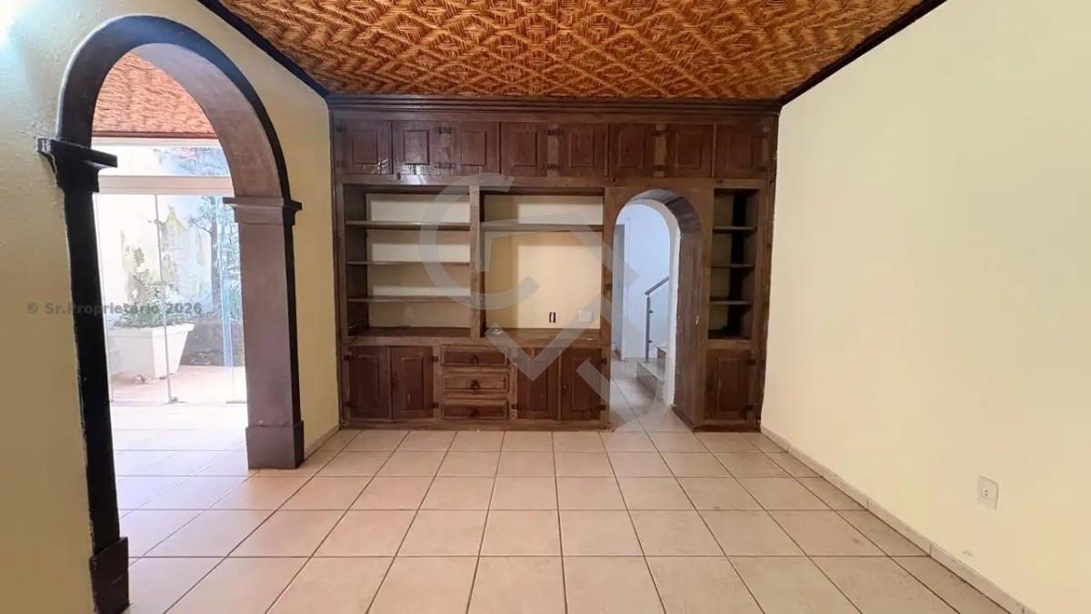 Casa, Vila Paris, 4 Quartos, 4 Vagas, 2 Suítes