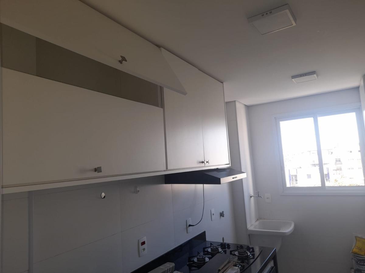 Apartamento, Sagrada Família, 3 Quartos, 2 Vagas, 1 Suíte