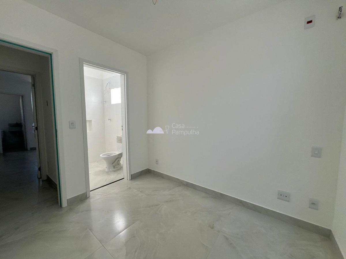 Casa, Planalto, 2 Quartos, 2 Vagas, 2 Suítes