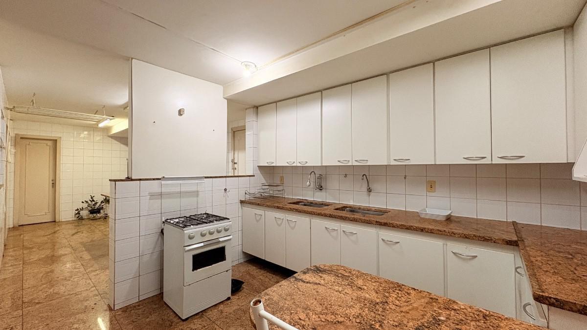 Apartamento, Savassi, 4 Quartos, 2 Vagas, 1 Suíte