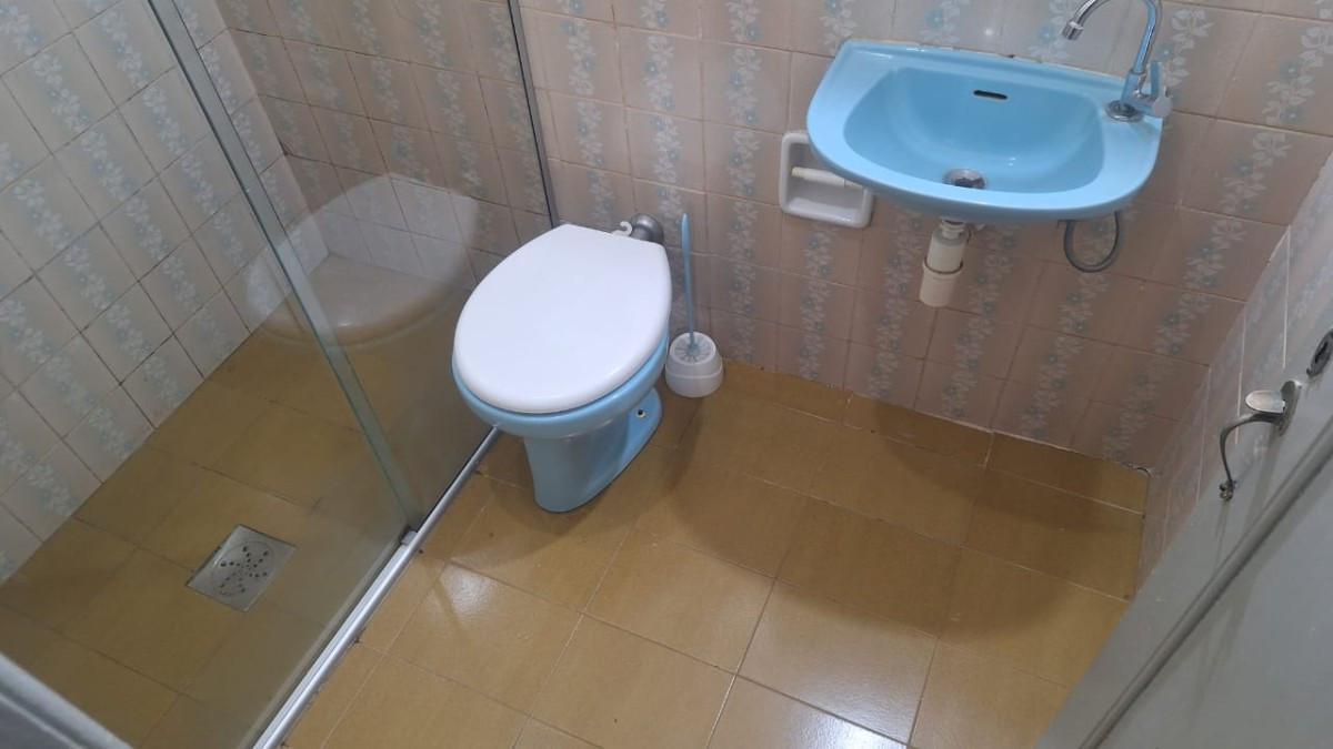 Casa, Cinquentenário, 1 Quarto, 0 Vaga