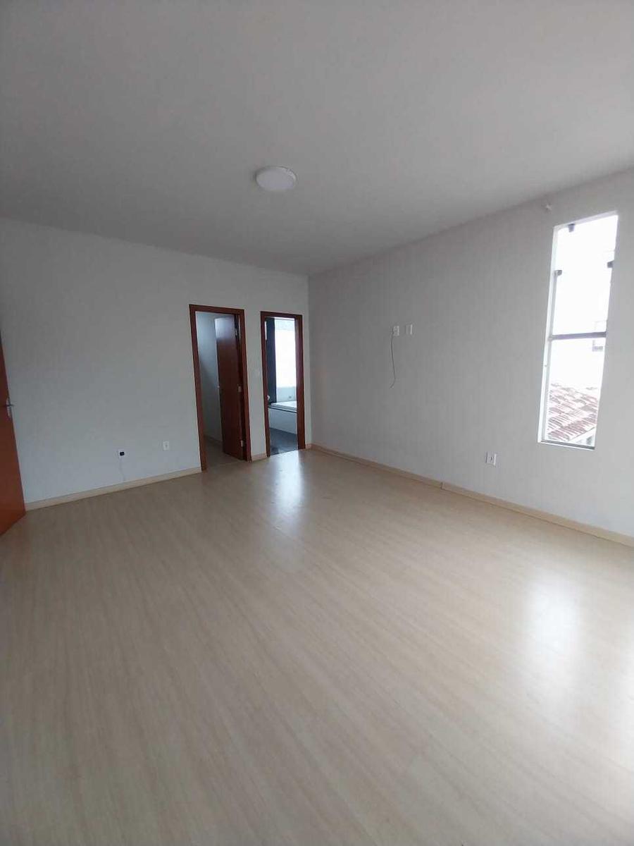 Casa, Trevo, 4 Quartos, 4 Vagas, 3 Suítes