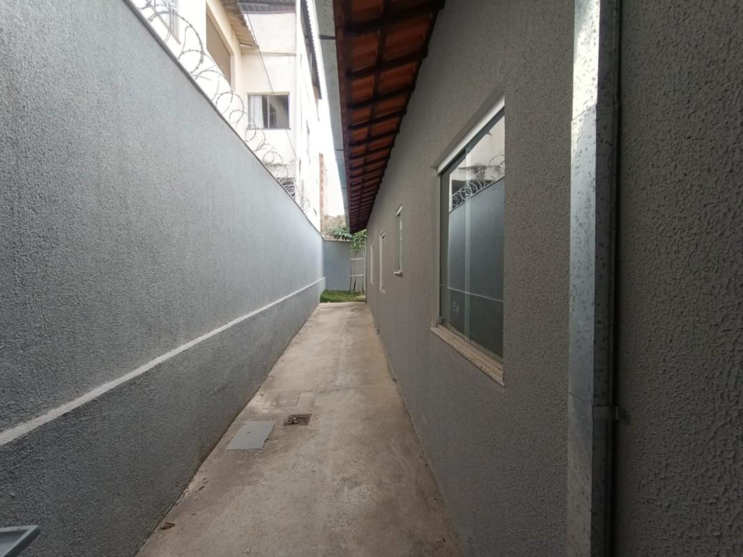 Casa, Jardim Leblon, 3 Quartos, 2 Vagas, 1 Suíte