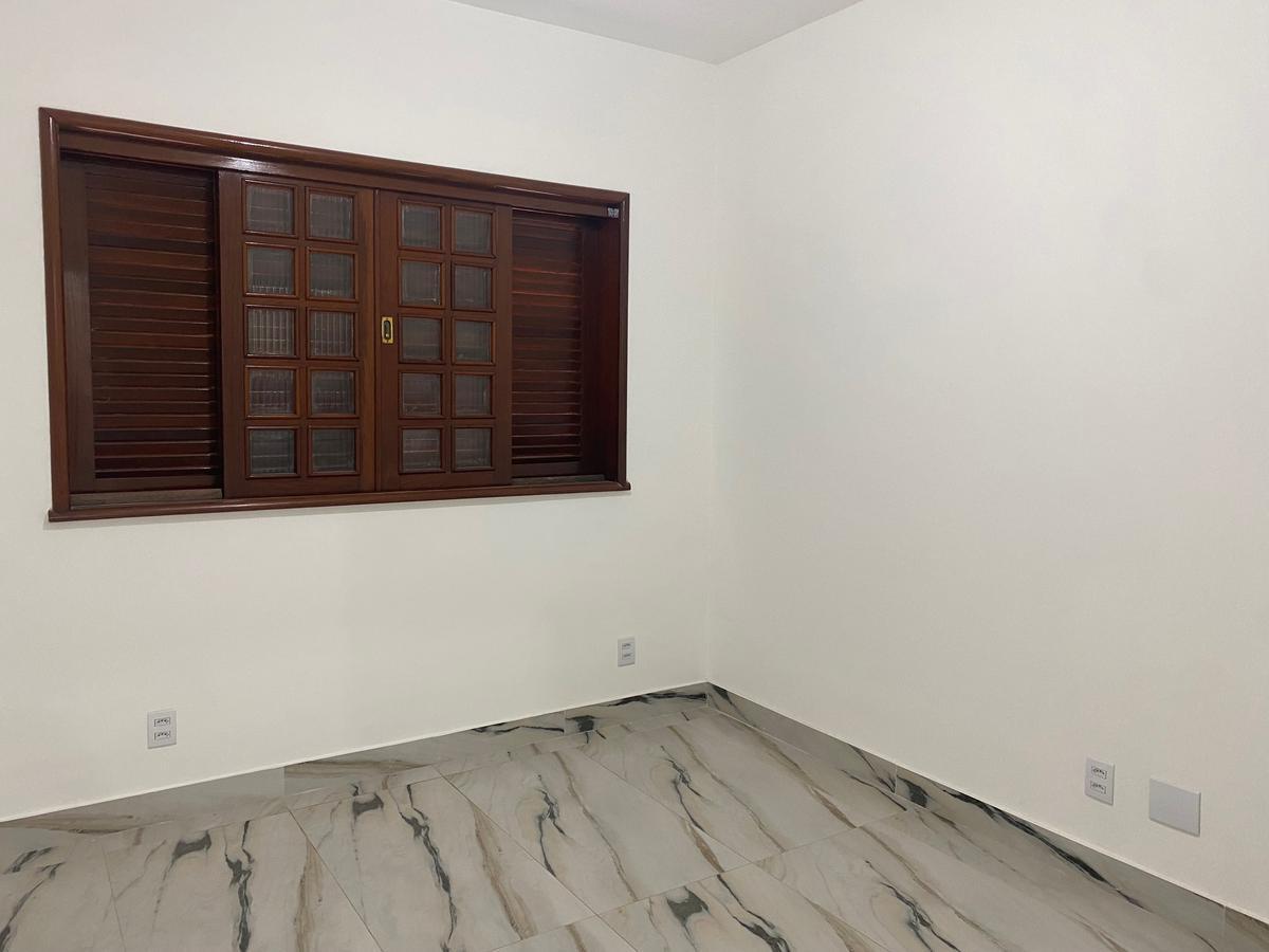 Casa, Castelo, 4 Quartos, 4 Vagas, 3 Suítes