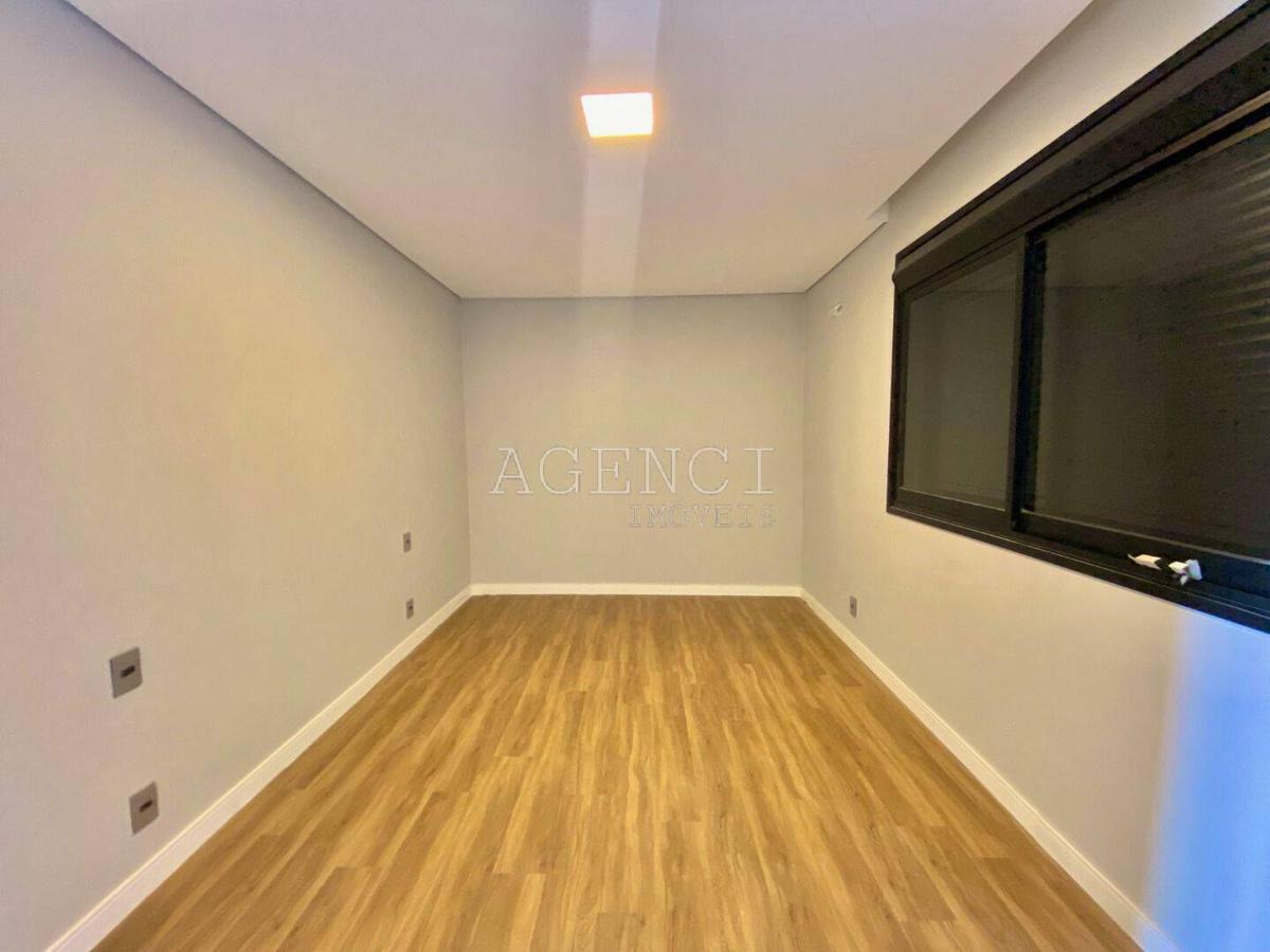 Casa, Alphaville - Lagoa dos Ingleses, 4 Quartos, 0 Vaga, 3 Suítes