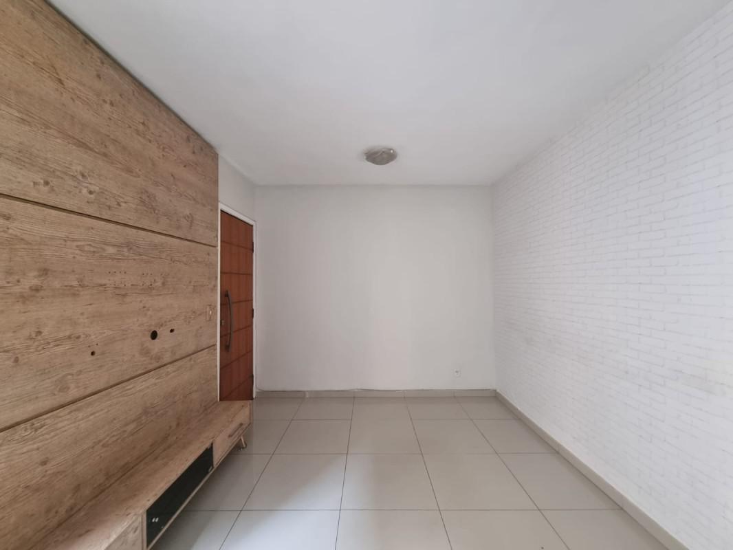 Apartamento, Jardim Riacho das Pedras, 2 Quartos, 1 Vaga