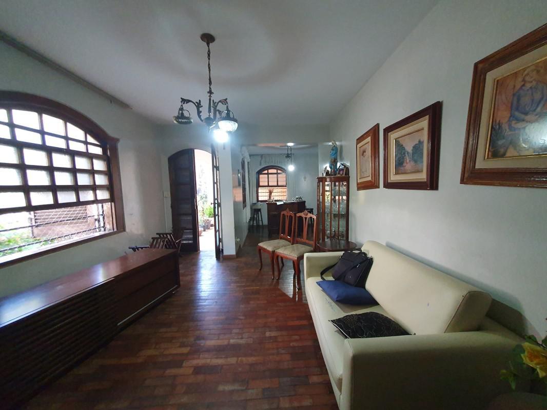 Casa, Jardim América, 4 Quartos, 4 Vagas, 1 Suíte