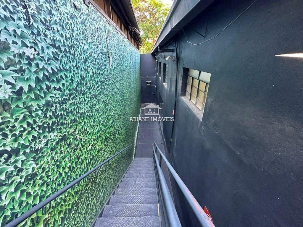 Andar, Floresta, 0 Quarto, 0 Vaga