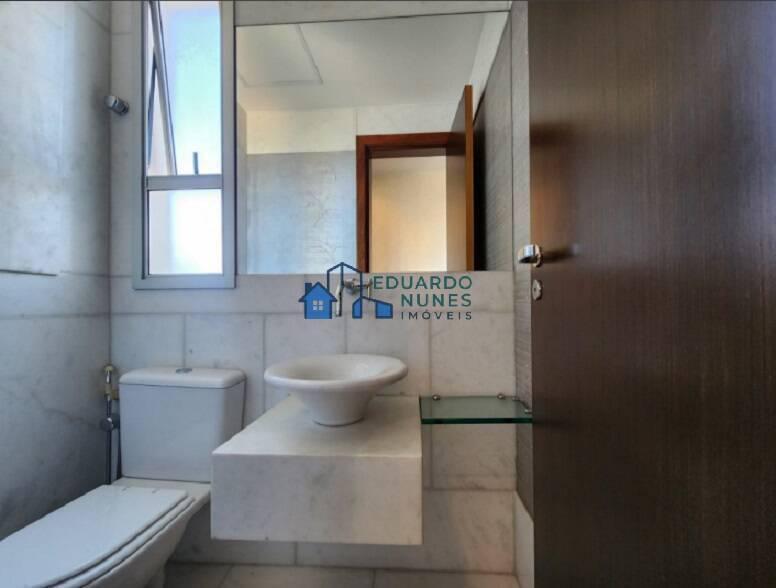Apartamento, Funcionários, 4 Quartos, 0 Vaga, 2 Suítes