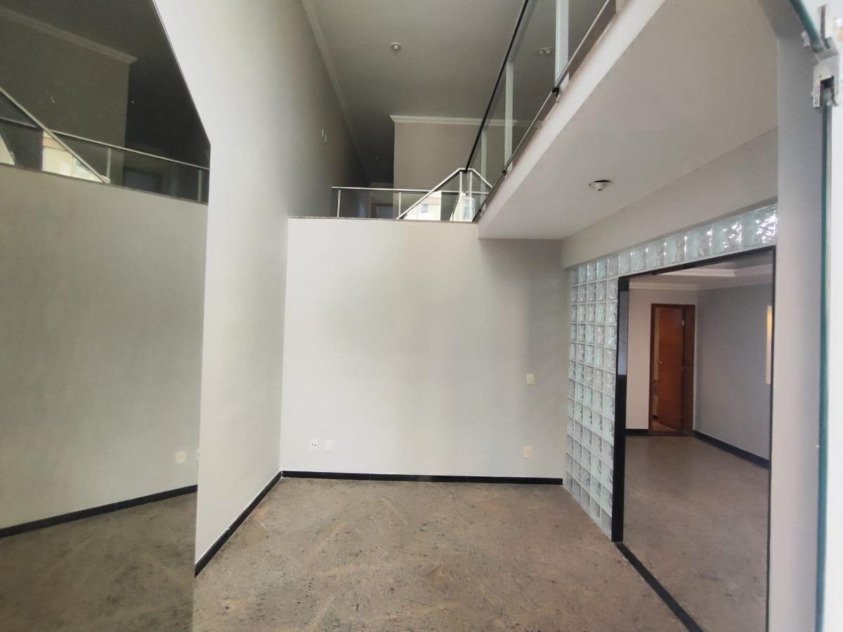 Casa, Nova Floresta, 3 Quartos, 2 Vagas, 1 Suíte