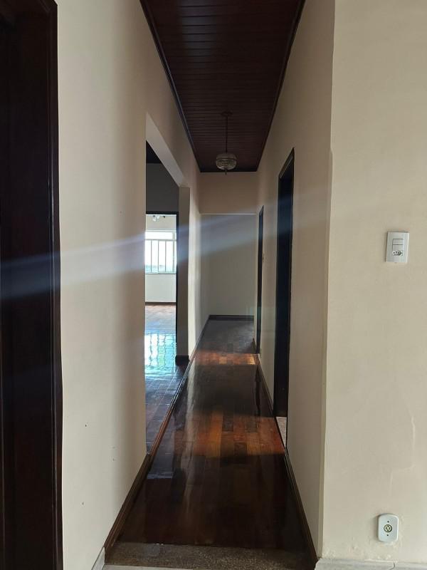 Casa, Centro, 5 Quartos, 1 Vaga, 1 Suíte