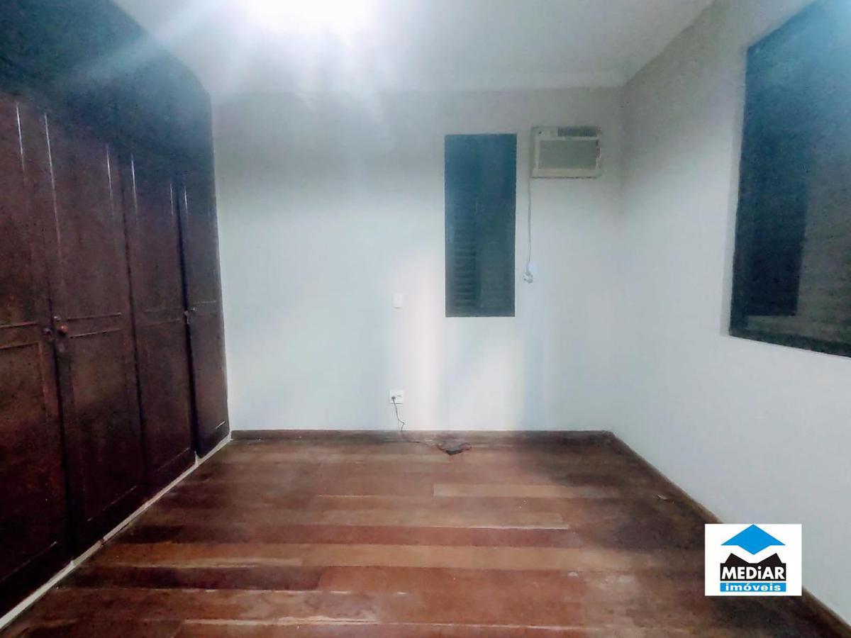 Apartamento, Santa Efigênia, 3 Quartos, 0 Vaga, 1 Suíte