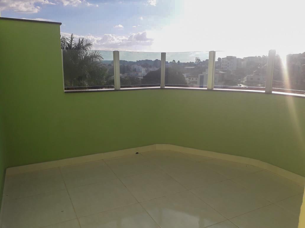 Casa, Parque Xangri-lá, 3 Quartos, 3 Vagas, 1 Suíte