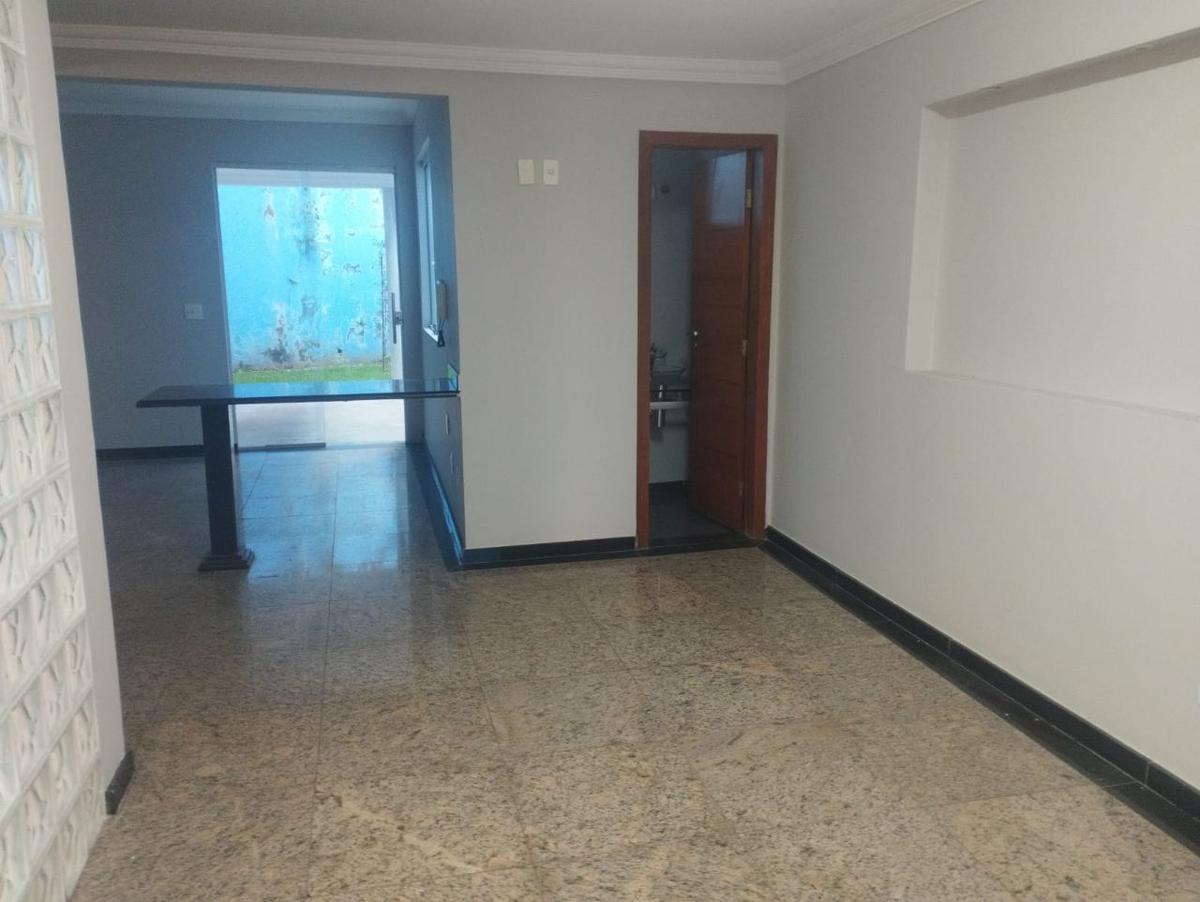 Casa, Nova Floresta, 3 Quartos, 3 Vagas, 1 Suíte