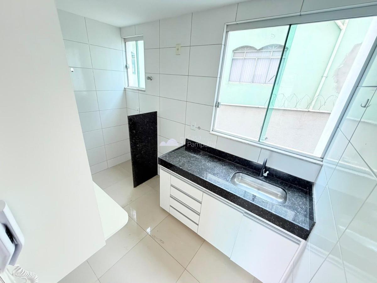 Apartamento, Candelária, 2 Quartos, 2 Vagas, 1 Suíte