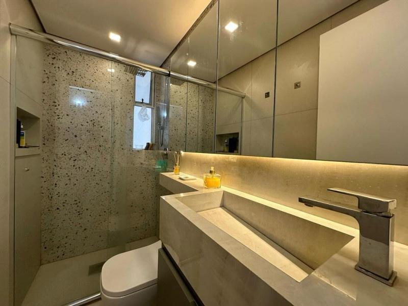 Apartamento, Castelo, 3 Quartos, 2 Vagas, 1 Suíte