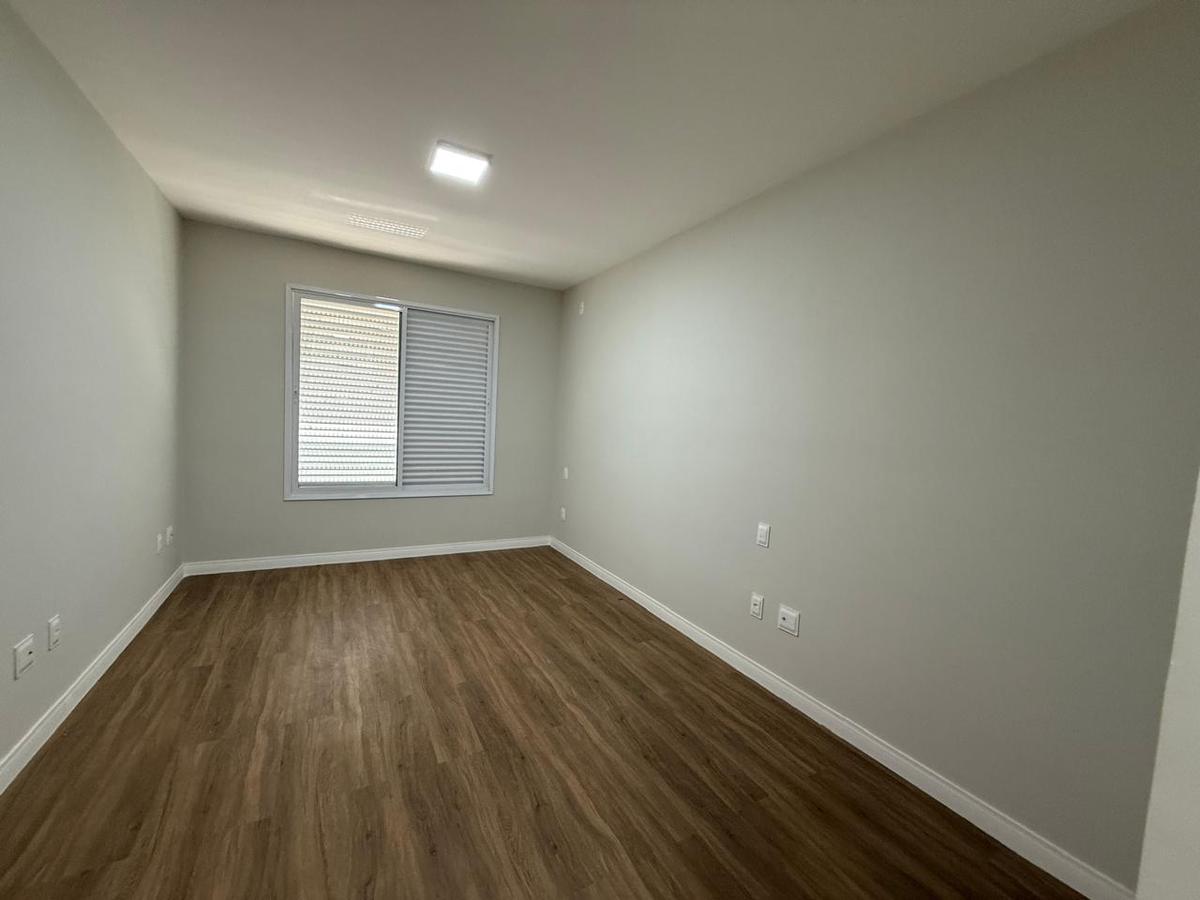 Casa, Nova Floresta, 4 Quartos, 3 Vagas, 2 Suítes