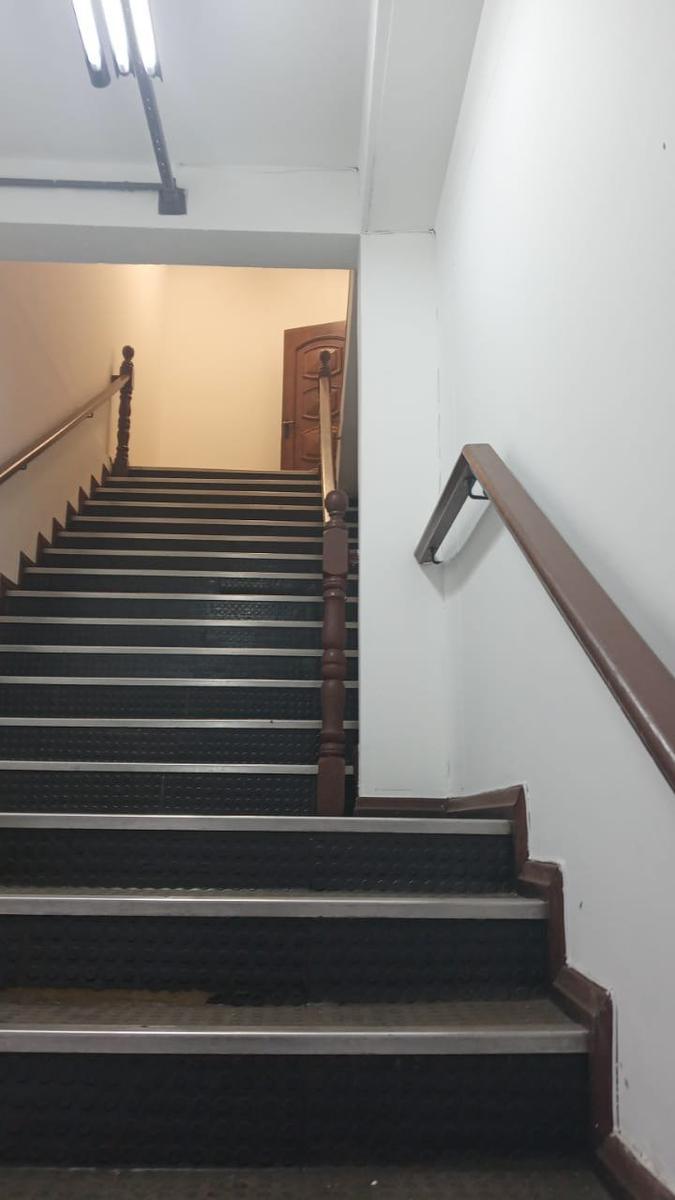 Andar, Santa Branca, 0 Quarto, 0 Vaga