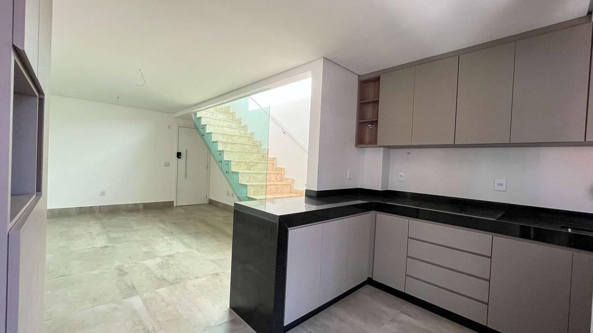 Cobertura, Castelo, 3 Quartos, 2 Vagas, 1 Suíte