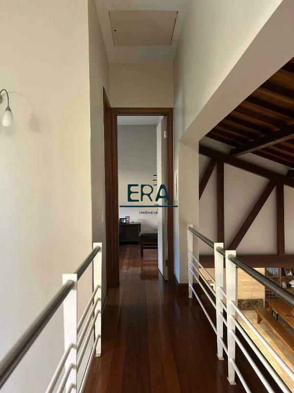 Casa, Belvedere, 4 Quartos, 0 Vaga, 1 Suíte