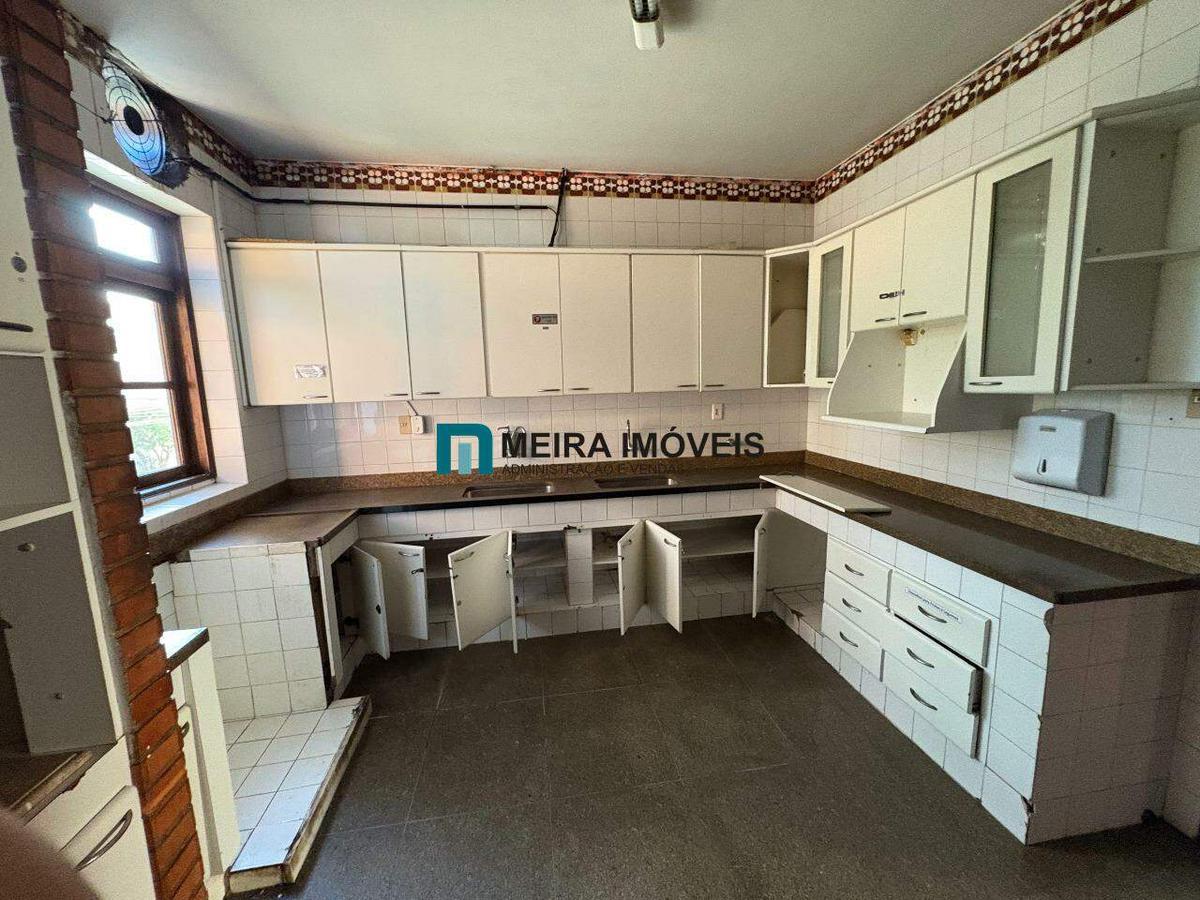 Casa, Gutierrez, 0 Quarto, 3 Vagas