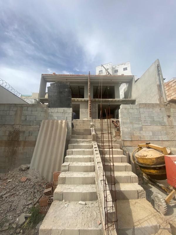 Casa, Masterville, 3 Quartos, 4 Vagas, 1 Suíte