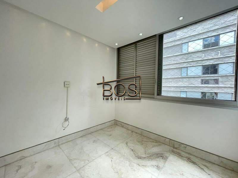 Cobertura, Savassi, 4 Quartos, 3 Vagas, 2 Suítes