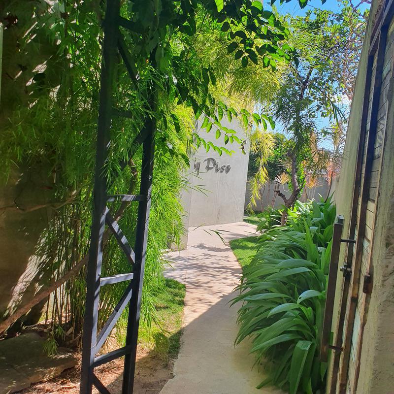 Casa, João Pinheiro, 1 Quarto, 1 Vaga