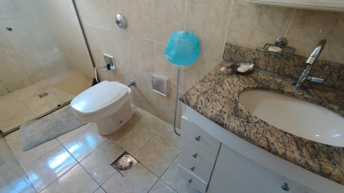 Casa, Cidade Nova, 4 Quartos, 4 Vagas, 1 Suíte