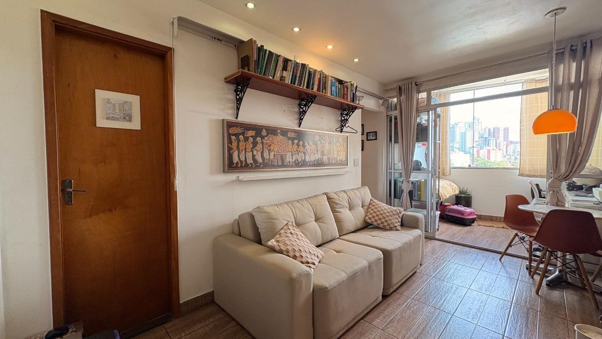 Apartamento, Estoril, 2 Quartos, 1 Vaga, 1 Suíte