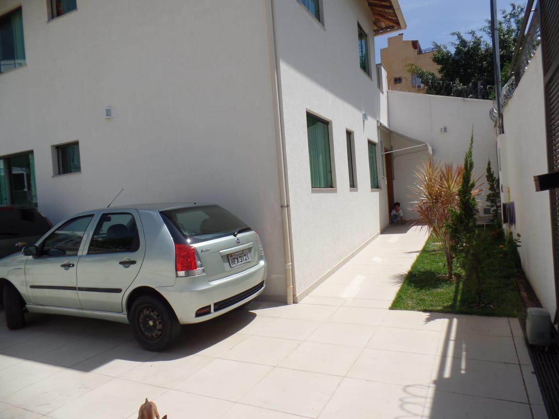 Casa, Santa Mônica, 4 Quartos, 4 Vagas, 1 Suíte