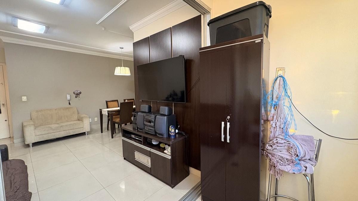 Apartamento, Estoril, 3 Quartos, 2 Vagas, 1 Suíte