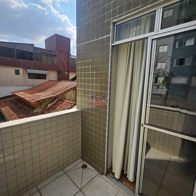 Área Privativa, Ouro Preto, 3 Quartos, 3 Vagas, 1 Suíte