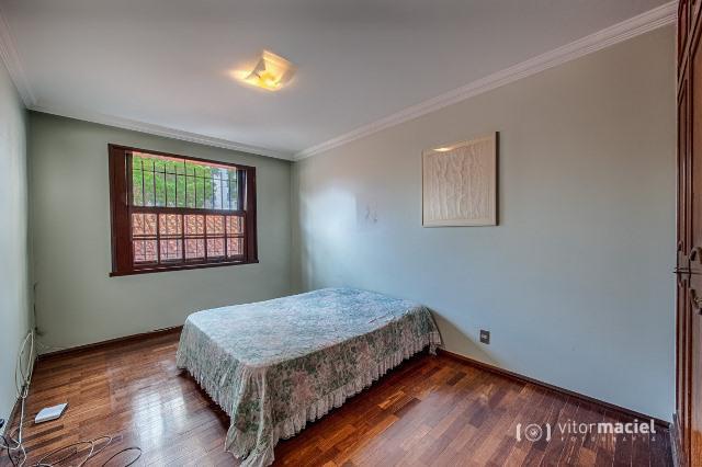 Casa, Cidade Nova, 4 Quartos, 4 Vagas, 1 Suíte